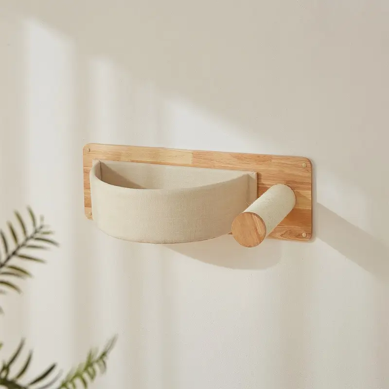 Malmo Sleep & Scratch Wall Climber