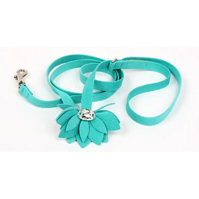 Water Lily Dog Leash by Susan Lanci
