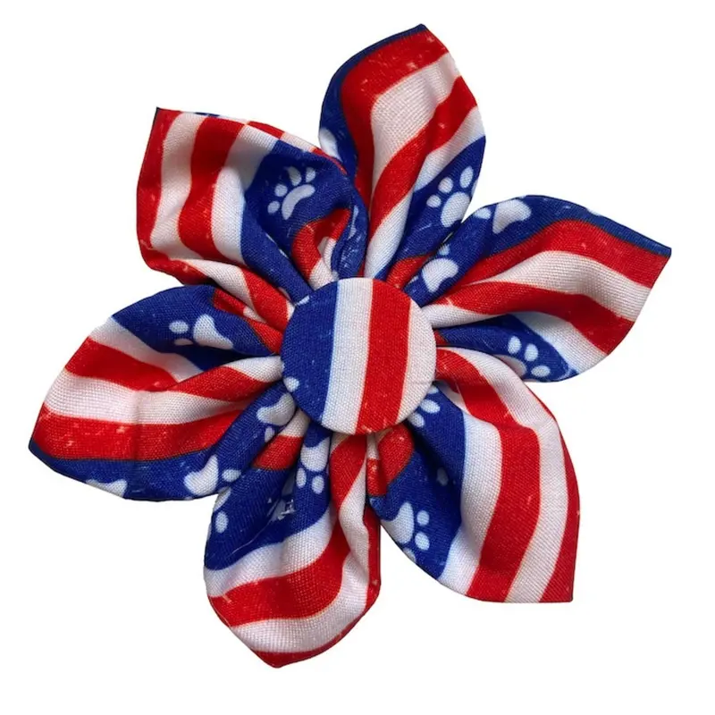 Huxley & Kent Patriotic Pinwheel Dog and Cat Collar Attachment - Paws & Stripes Small - 2.5"