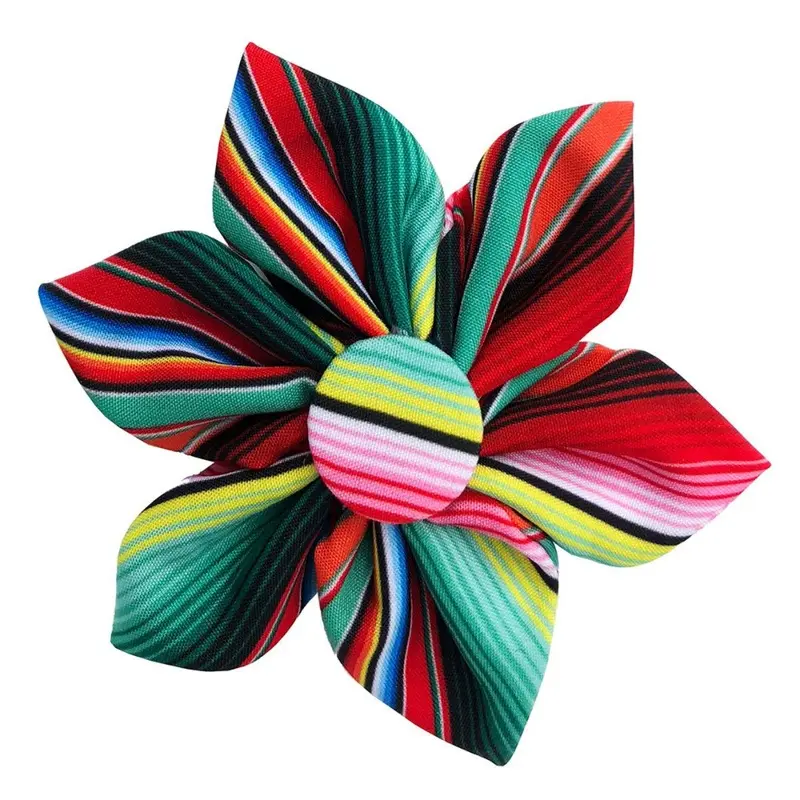 Huxley & Kent Pinwheel Dog Collar Attachment - Serape Small - 2.5"